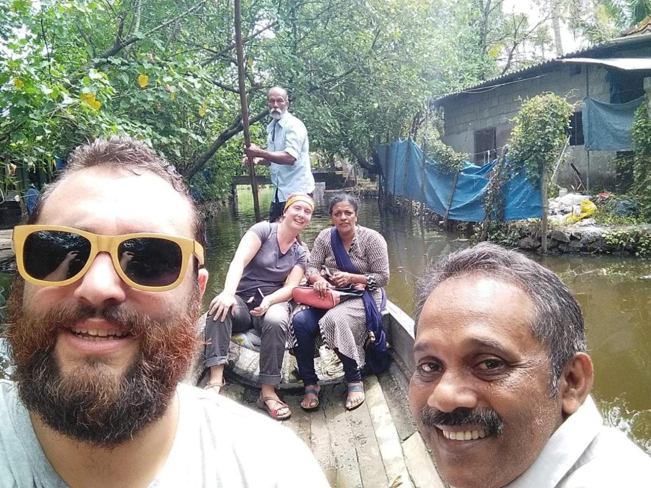 Marari Bethsaida Homestay Shertallai Bagian luar foto