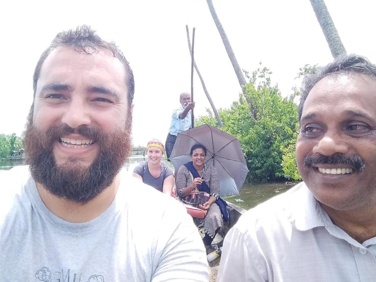 Marari Bethsaida Homestay Shertallai Bagian luar foto