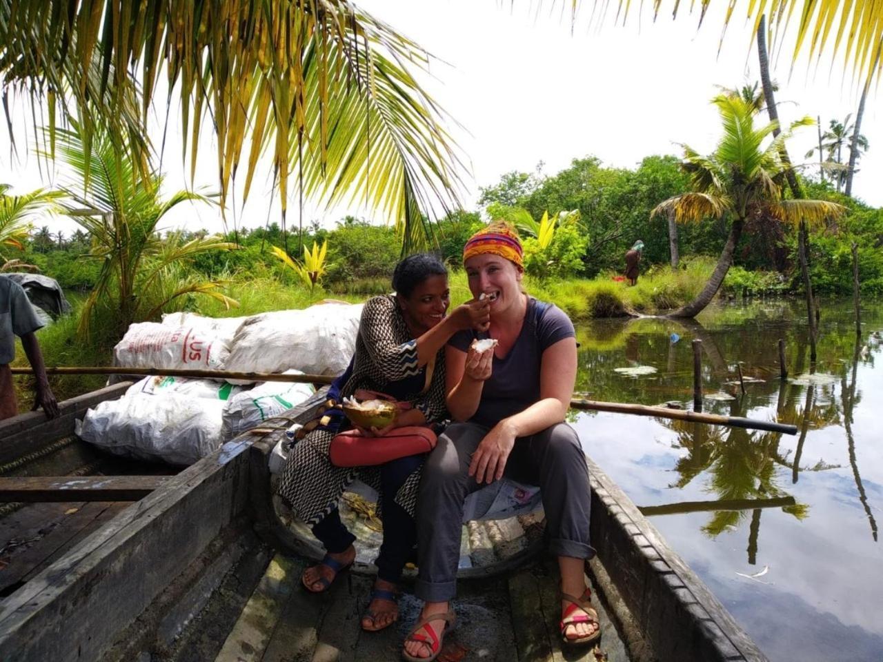 Marari Bethsaida Homestay Shertallai Bagian luar foto